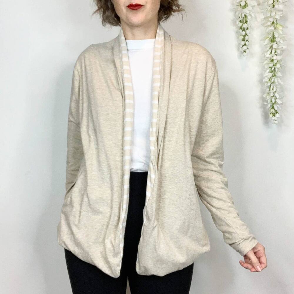 EDDIE BAUER reversible cardigan pockets beige striped academia neutral 2631
